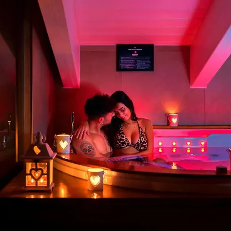 & Me - Adults Friendly 3* Rimini
