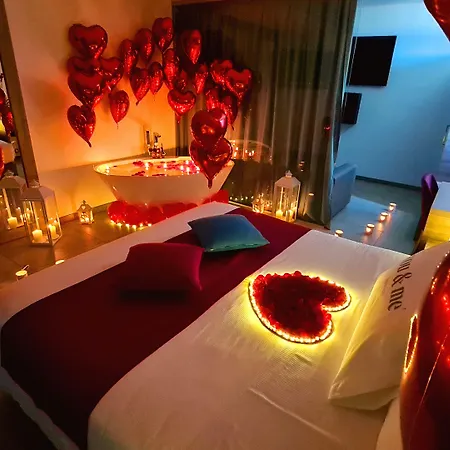 Hotel You&me 3*