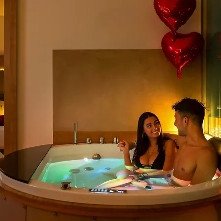 You&me Hotel