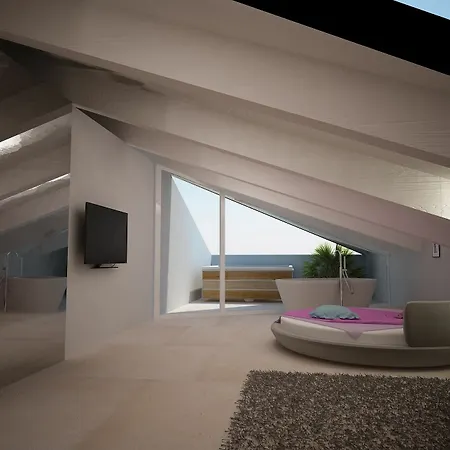 Отель & Me Римини